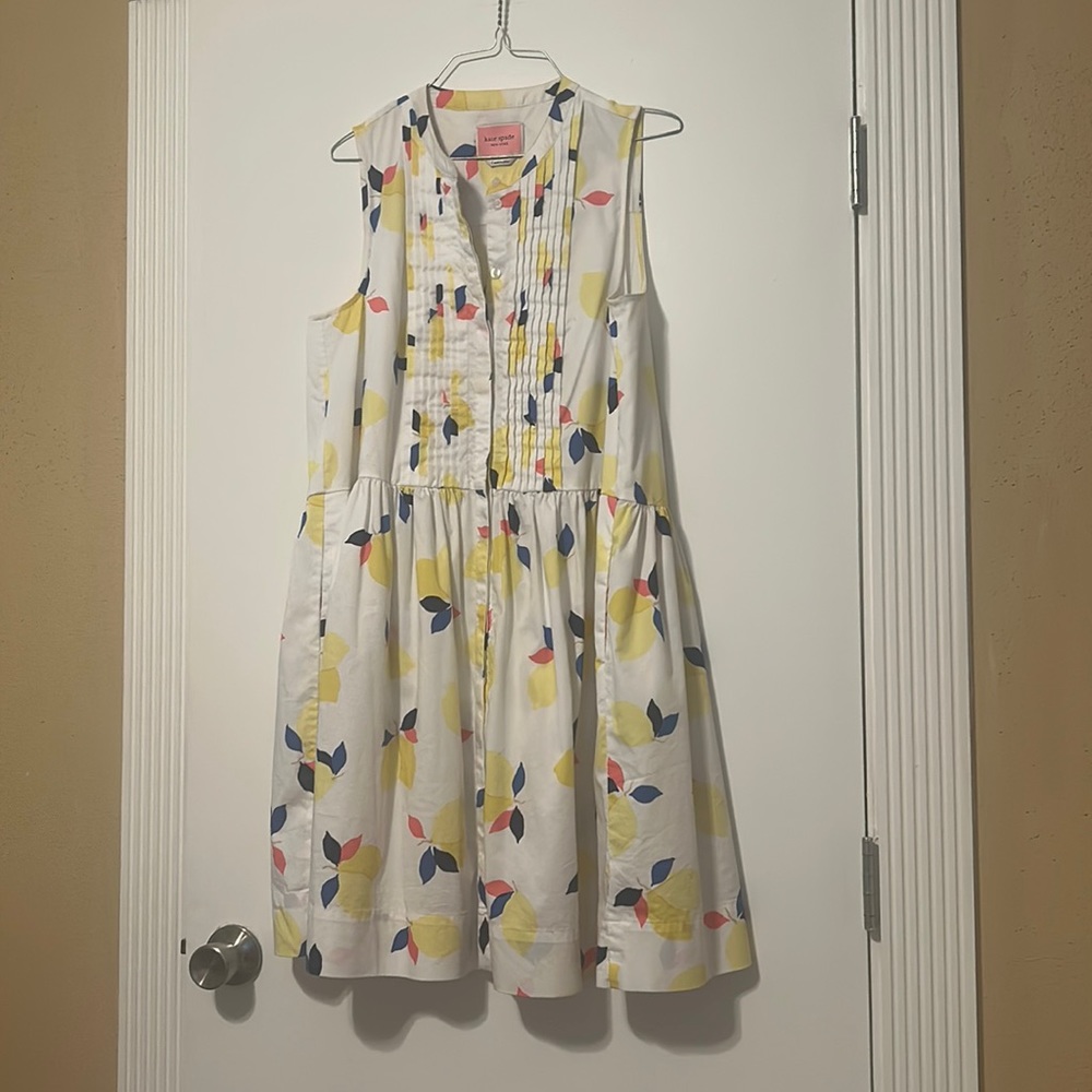 Kate Spade. Size L. Sleeveless